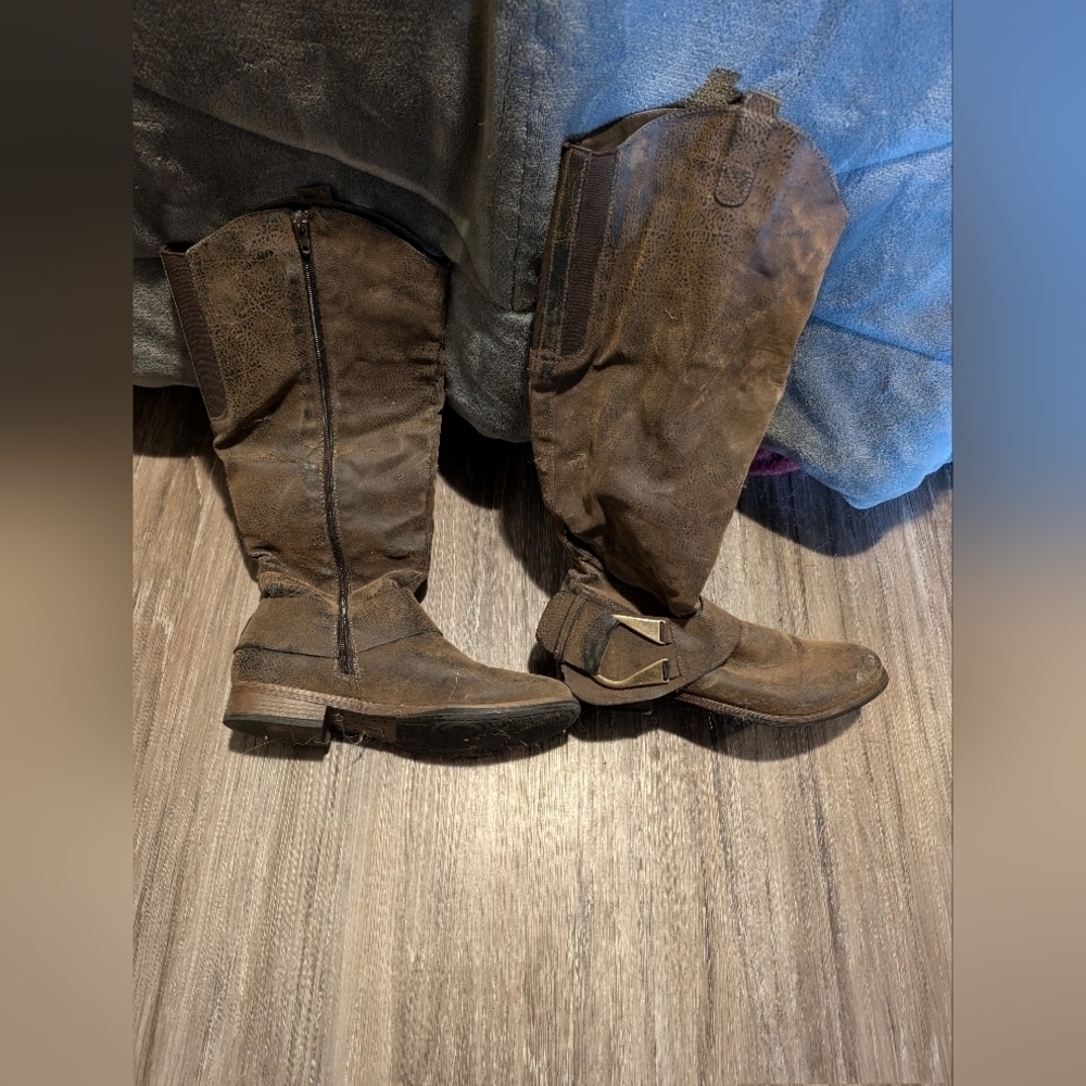 Chocolate Brown Fall Boots Sz8.5 - Picture 2 of 3